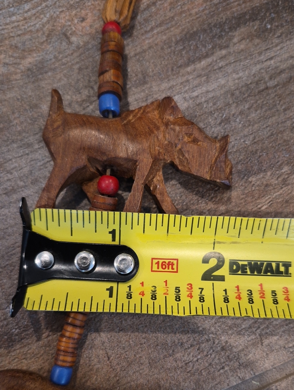 Vtg Wooden Safari Animals Beaded Necklace, Elephant, Giraffe, Wild Boar, & Rhino - Picture 13 of 15